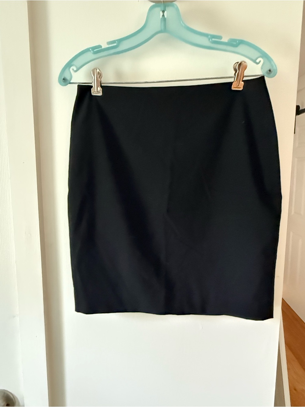 Banana Republic Black Pencil Skirt - Sleek Workwear